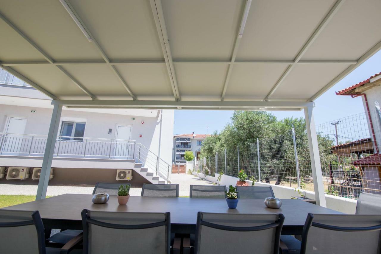 The Papoutsakis Apartments Никити Экстерьер фото